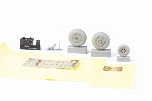 Eduard 644312 B-26G LööKplus ICM 1/48