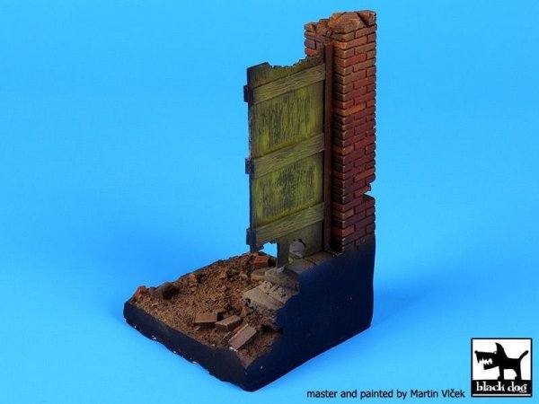 Black Dog D35029 Column with door base 1/35