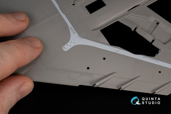 Quinta Studio QP48017 F-4E/G wing strap (MENG) 1/48