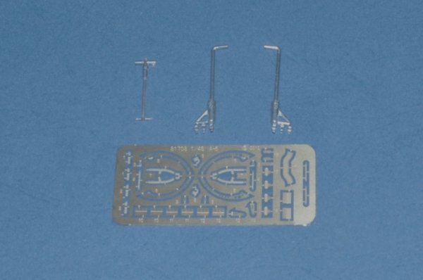 Hobby Boss 81710 A-6E TRAM Intruder