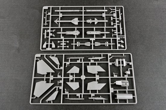 Trumpeter 01678 Russian Su-33 Flanker D 1/72