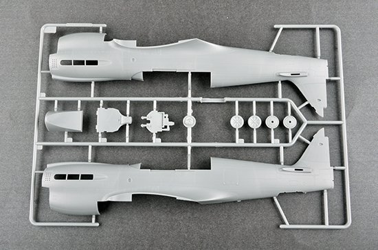Trumpeter 02212 P-40N War Hawk 1/32