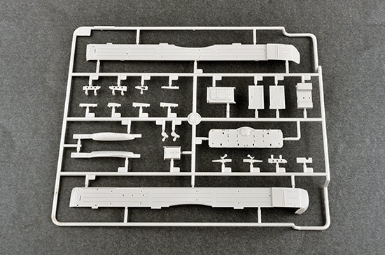 Trumpeter 09552 Russian Armored Mine-Clearing Vehicle BMR-3 1/35