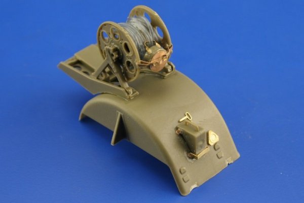 Eduard 35822 Flak 18 88mm AFV CLUB