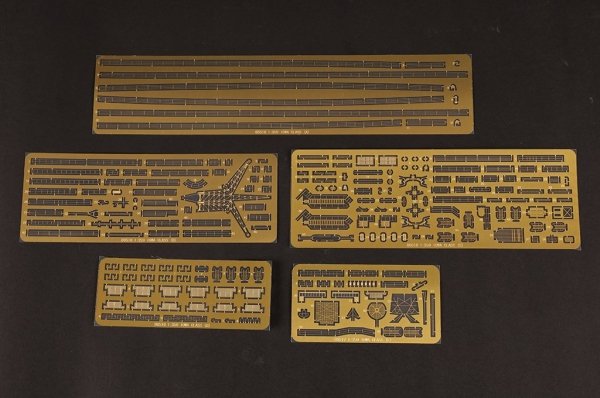Hobby Boss 86517 USS Iowa BB-61 1/350