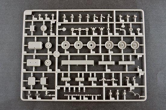 Trumpeter 09574 Soviet BTR-152K1 APC 1/35
