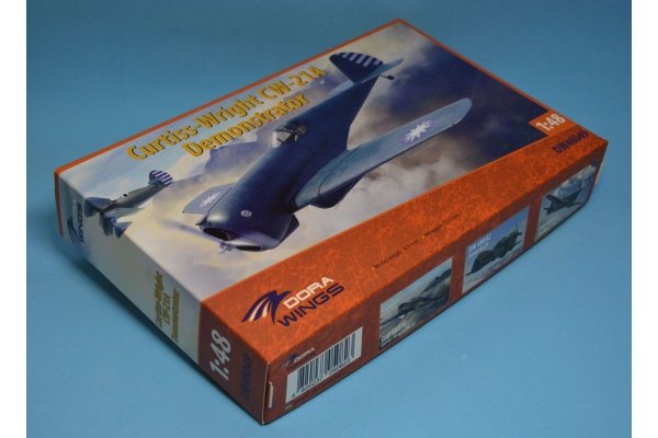 Dora Wings 48049 Curtiss-Wright CW-21A 1/48
