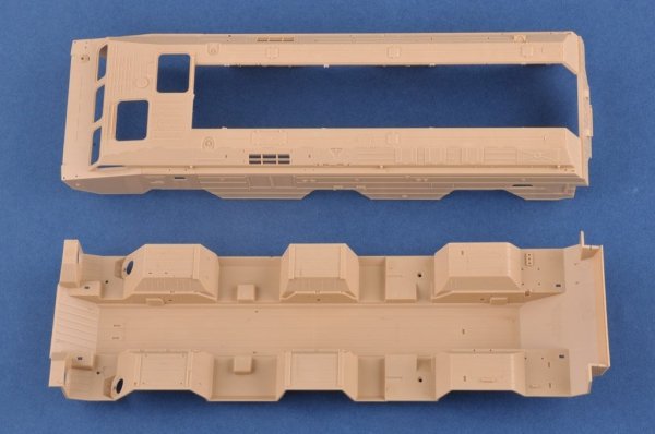 Hobby Boss 85509 Russian 9K79 Tochka (SS-21 Scarab) IRBM 1:35