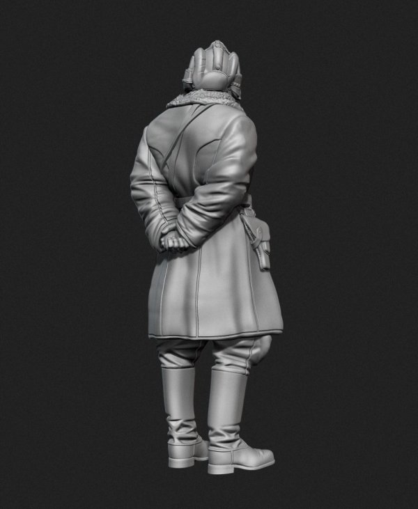 Panzer Art FI35-128 Soviet tank officer in sheepskin coat No.1 1/35