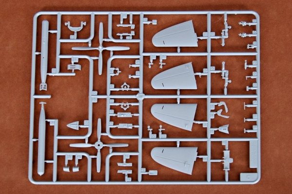 Trumpeter 01619 BRITISH WYVERN S.4 (1:72)