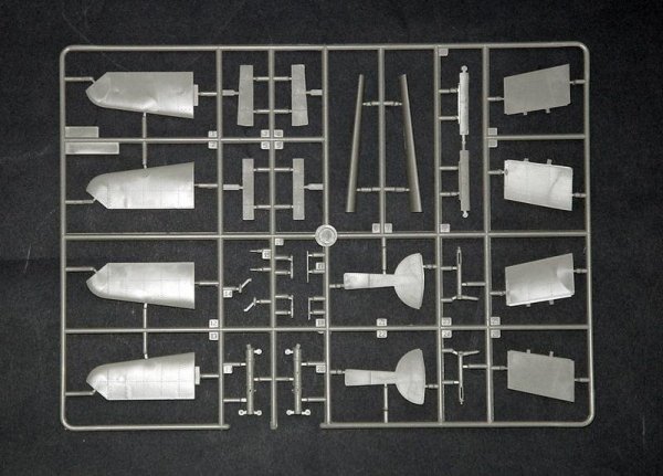 Trumpeter 02407 Messerschmitt Bf109 G-6 early version (1:24)