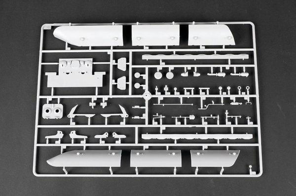 Trumpeter 09586 E-100 Flakpanzer w/Flakrakete Rheintocher I 1/35