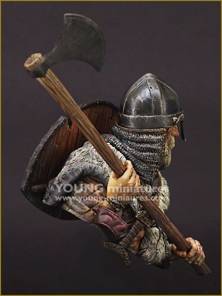 Young Miniatures YH1852 VIKING WARRIOR 1/10