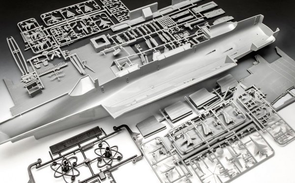 Revell 05173 USS Enterprise CVN-65 Platinum Edition 1/400