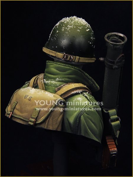 Young Miniatures YM1855 EASY COMPANY Bastogne 19441/10