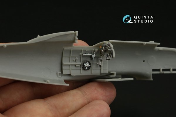 Quinta Studio QDS-48390 Macchi C.202 Folgore Late 3D-Printed &amp; coloured Interior on decal paper (Hasegawa/Eduard) (Small version) 1/48