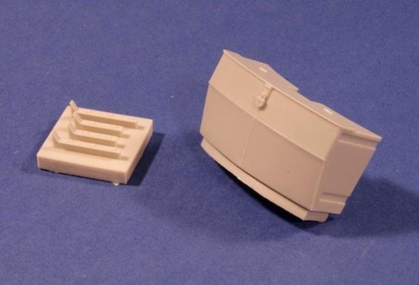 Panzer Art RE35-163 Stowage bin for Tiger I tank (502&amp;503 sPzAbt.) 1/35