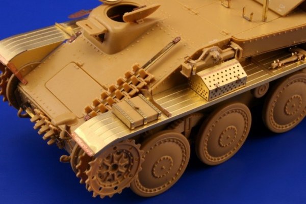 Eduard 36046 Flakpanzer 38 (Gepard) exterior 1/35 Italeri