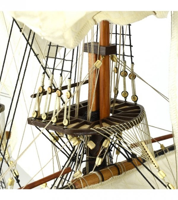 ARTESANIA LATINA 22520 HMS Endeavour - James Cook's legendary ship 1/65