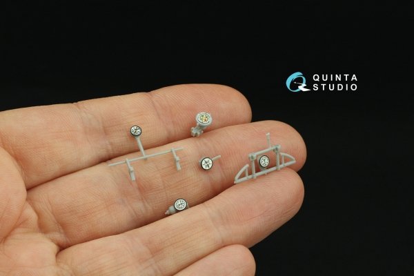 Quinta Studio QD32239 Fokker D.VII 3D-Printed &amp; coloured Interior on decal paper (Wingnut Wings) 1/32