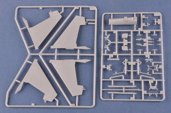 Hobby Boss 81776 Su-27 Flanker B Russian Knights 1/48