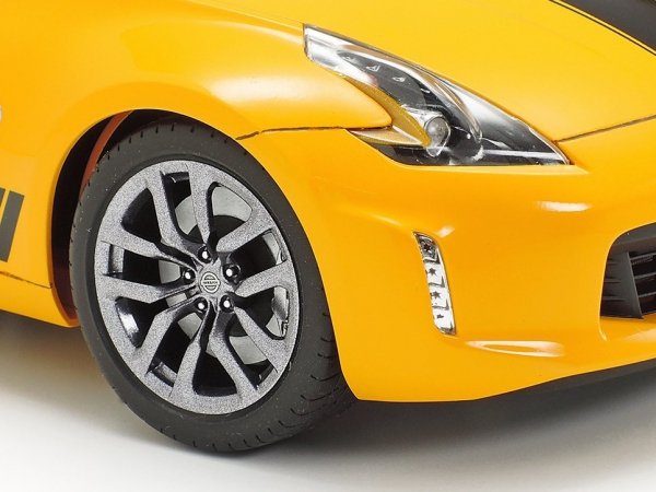 Tamiya 24348 Nissan 370Z Heritage edition 1/24