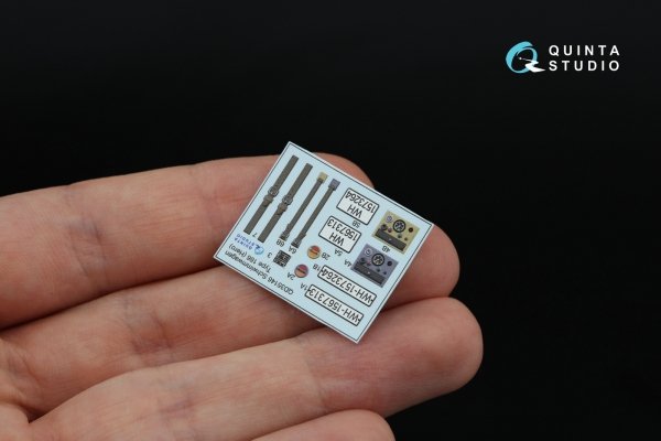 Quinta Studio QDS-35146 Schwimmwagen Type 166 3D-Printed &amp; coloured Interior on decal paper (Hero) (Small version) 1/35