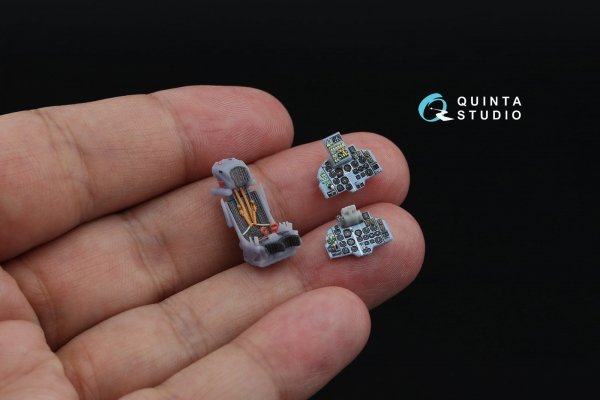 Quinta Studio QD+72167 Su-17UM3 3D-Printed &amp; coloured Interior on decal paper (Modelsvit) (with 3D-printed resin part) 1/72