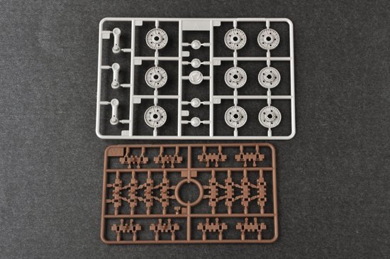 Trumpeter 05588 Soviet JS-2 Heavy Tank 1/35