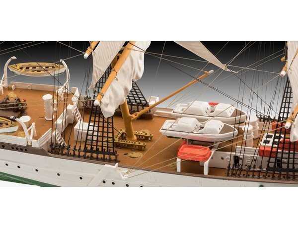 Revell 05695 Gorch Fock 60th Anniversary Gift Set 1:253