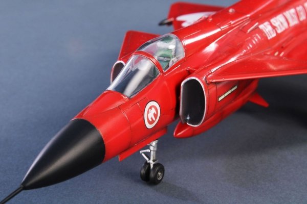 Special Hobby 72497 AJ-37 Viggen 'Show Must Go On' 1/72