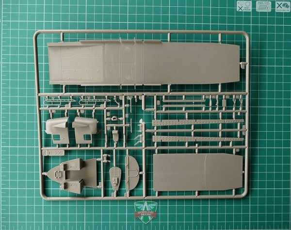 Modelsvit 72008 Antonov An-10 &quot;Ukraine&quot; 1/72