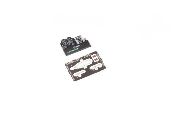 Eduard 644268 P-51B / C LooK EDUARD 1/48