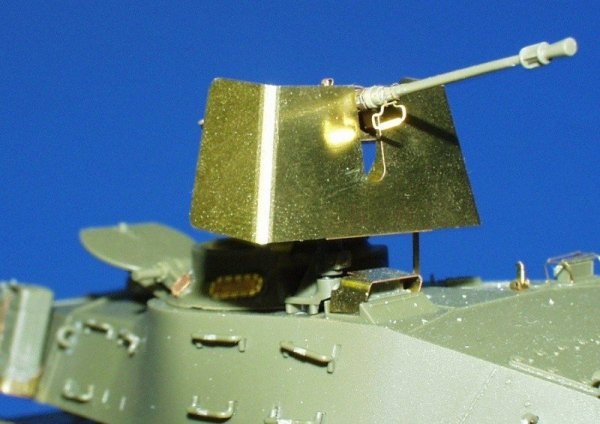 Eduard 35504 M41A3 Walker Bulldog 1/35 AFV Club