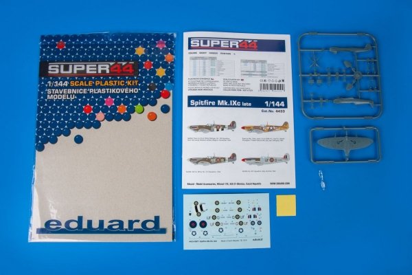 Eduard 4433 Spitfire Mk. IXc late 1/144
