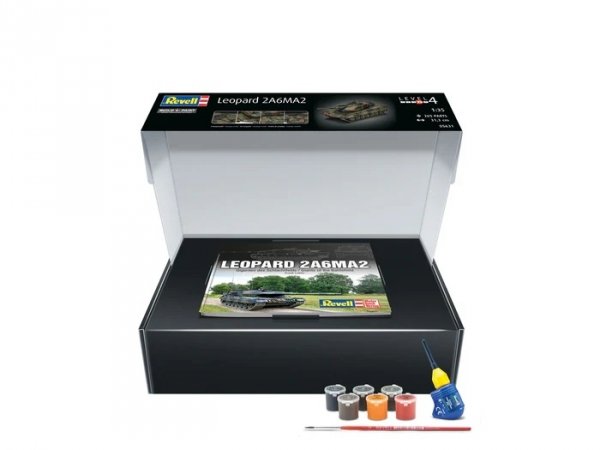 Revell 05631 70 Years Bundeswehr: Leopard 2 A6 Exclusive Edition 1/35