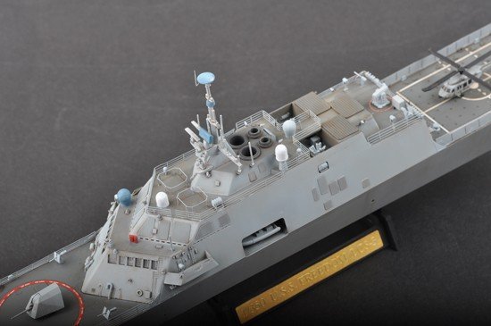 Trumpeter 04553 USS Fort Worth LCS-3 (1:350)
