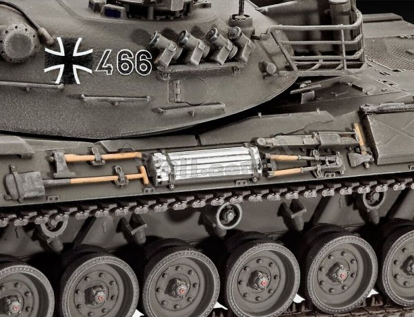 Revell 63240 Leopard 1 - model set 1/35