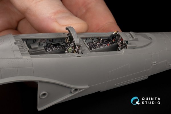 Quinta Studio QD+48342 F-4G late 3D-Printed &amp; coloured Interior on decal paper (Meng) (with 3D-printed resin parts) 1/48