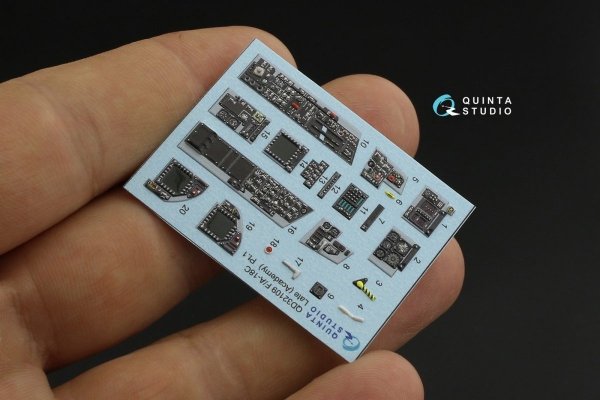 Quinta Studio QDS-32109 F/A-18C Late 3D-Printed &amp; coloured Interior on decal paper (Academy) (Small version) 1/32