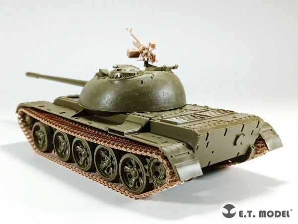 E.T. Model P35-054 Russian T-54/T-55/T-62 OMSh Workable Track Type.1 ( 3D Printed ) 1/35