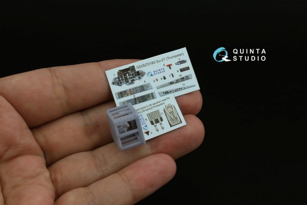 Quinta Studio QD+72183 Su-27 3D-Printed &amp; coloured Interior on decal paper (Trumpeter) (with 3D-printed resin part) 1/72