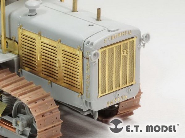 E.T. Model E35-145 Russian ChTZ S-65 Tractor (For TRUMPETER 5538) (1:35)