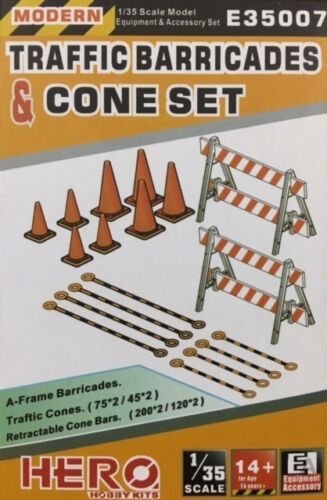 Hero Hobby E35007 Traffic Barricades &amp; Cone Set 1/35