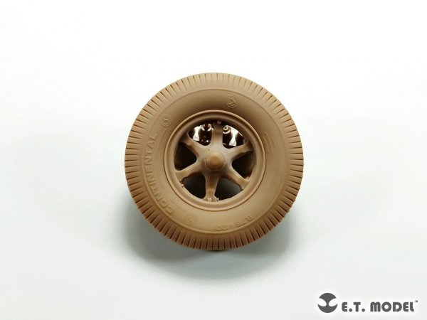 E.T. Model P35-132 WWII German Sd.Kfz.7(8t) Sagged Front Wheels &amp; Spare Wheel Type.1 for Dragon / Trumpeter kit 1/35