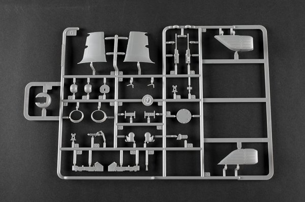 Trumpeter 05830 Mi-35M Hind-E 1/48