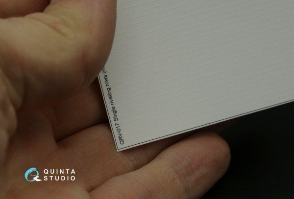Quinta Studio QRV-017 Single riveting rows (rivet size 0.20 mm, gap 0.8 mm, suits 1/32 scale), White color, total length 5,8 m/19 ft