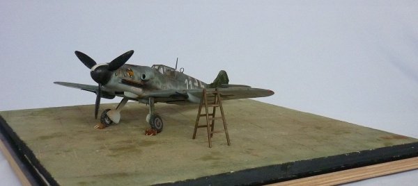RT-Diorama 35293 Diorama-Base: &quot;Airfield&quot; 1/35