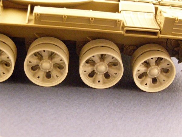 Panzer Art RE35-002 Burn out Wheels for T-55/62 Tanks 1/35