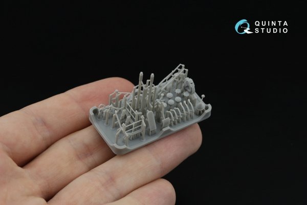 Quinta Studio QD+35170 GT-SM 3D-Printed &amp; coloured Interior on decal paper (AVD) (with 3D-printed resin parts) 1/35